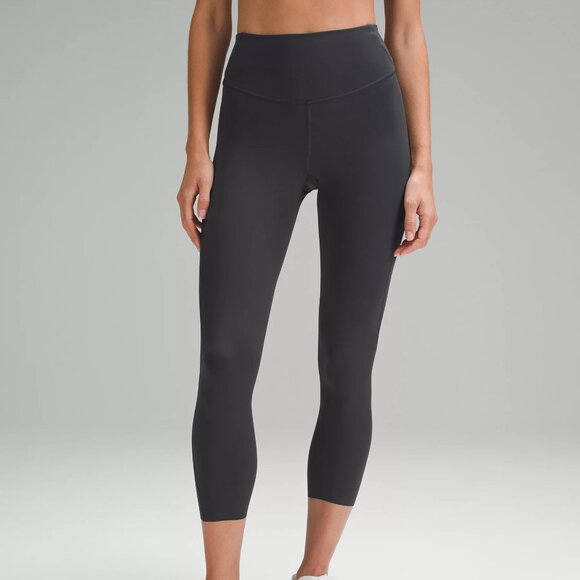 Lululemon Women Base Pace HR Crop GGRE Graphite Grey Leggings Tight 23" Size 2 - Picture 1 of 4